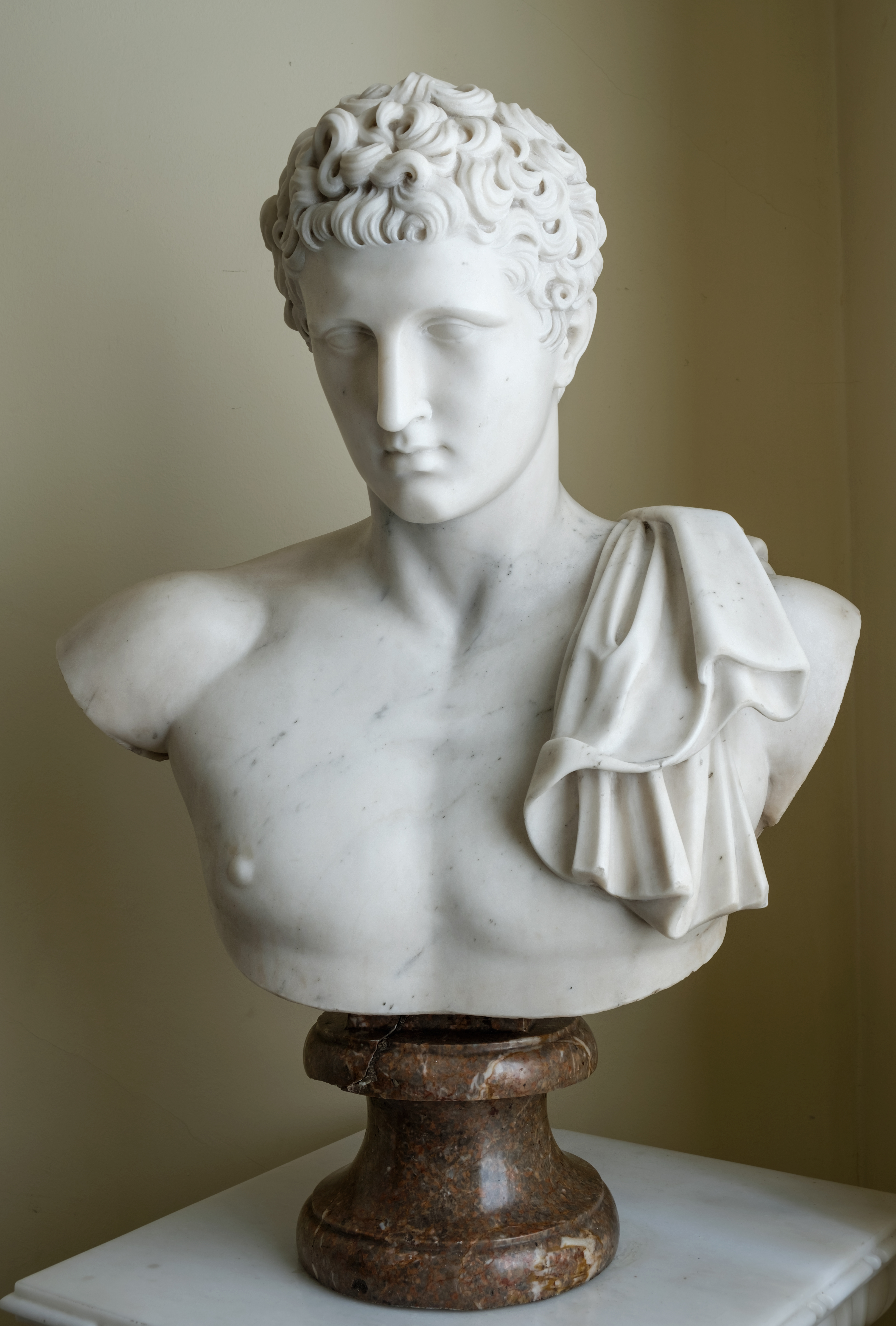 PRAXITELES Hermes /copy/ (marble. 62X58X126)