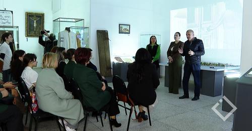 A meeting was held at the Museum of Religion concerning the International Day of Tourist Guides.